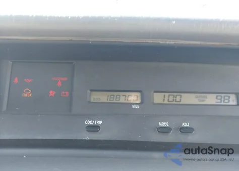 2002 Toyota Avalon Xl from USA, damaged, VIN 4T1BF28B72U232028